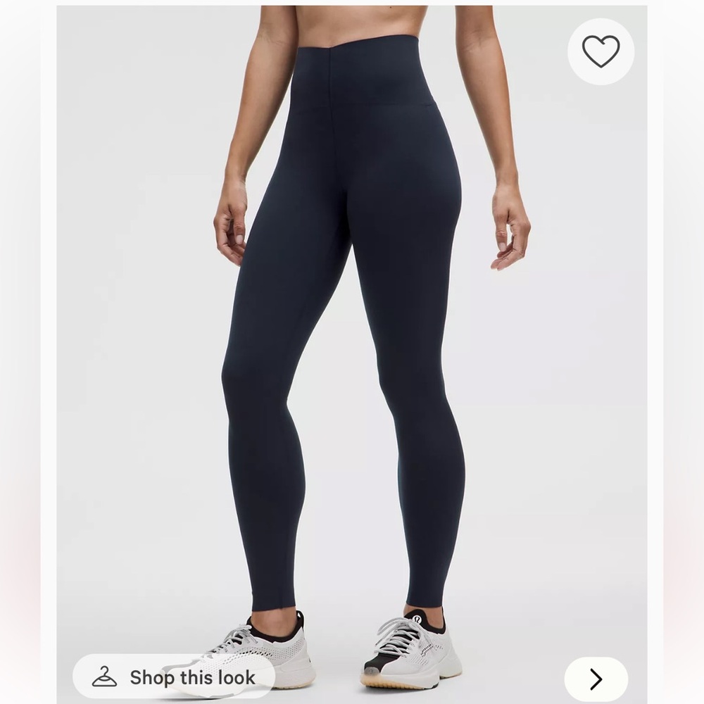 New Lululemon glow up tight, super high rise 28” size 6, navy blue